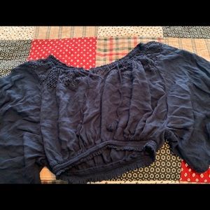 Cropped, navy blue, blouse, light material.